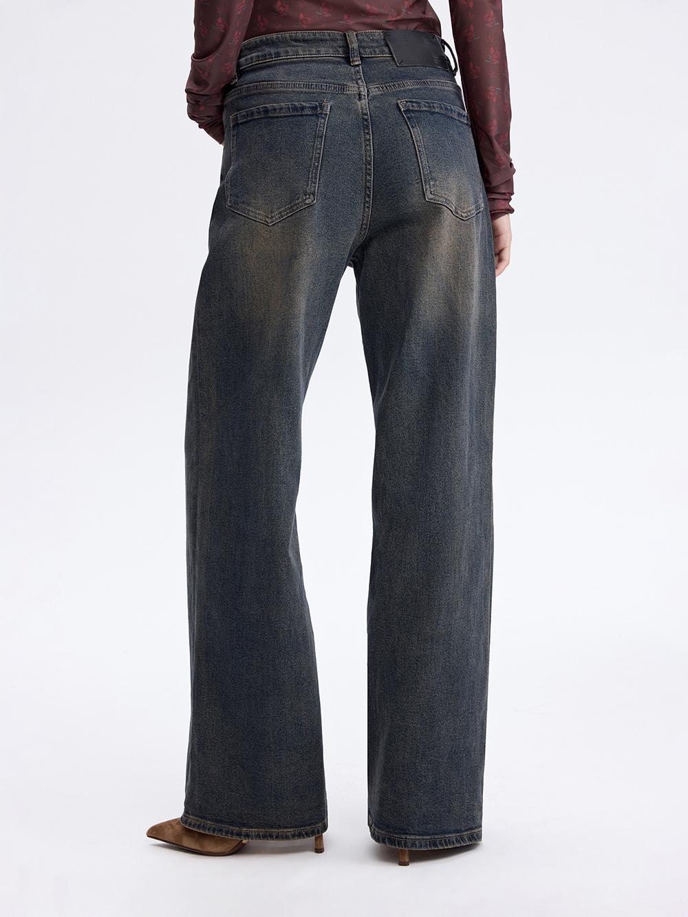 Turn-Up Baggy Jeans