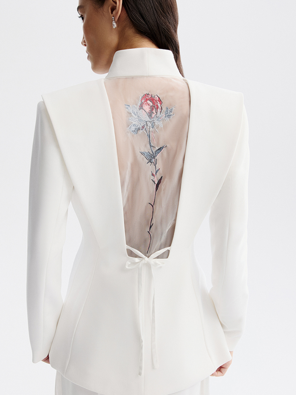 Architectural jacket with embroidery