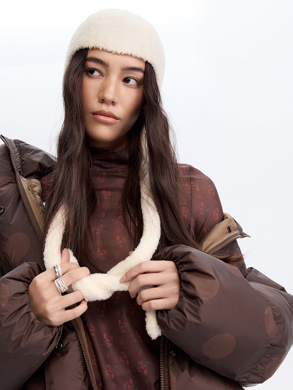 Knit Bonnet with Ties — Milk