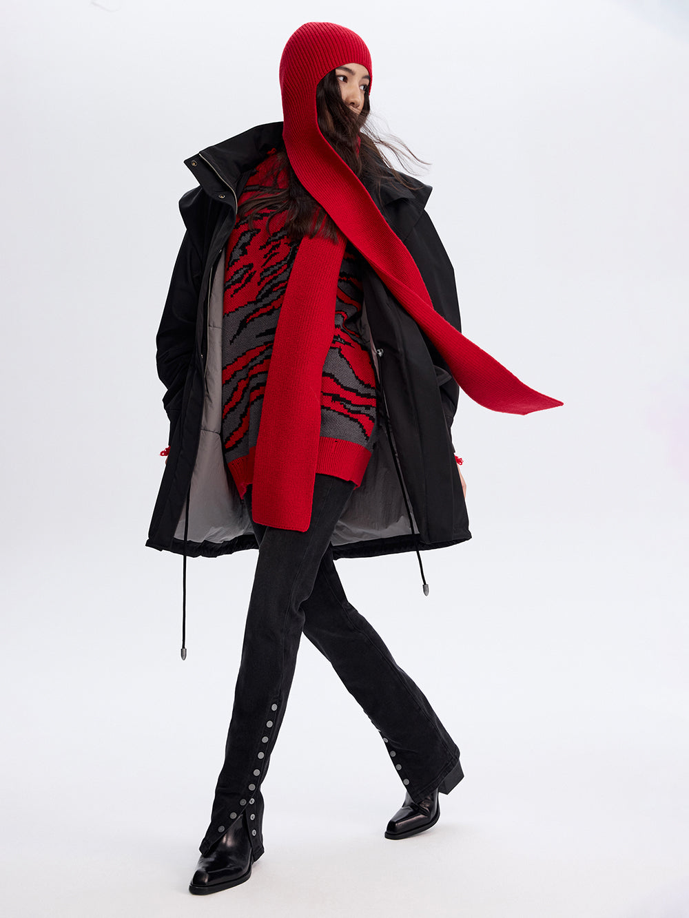 Knit Bonnet with Scarf — Red