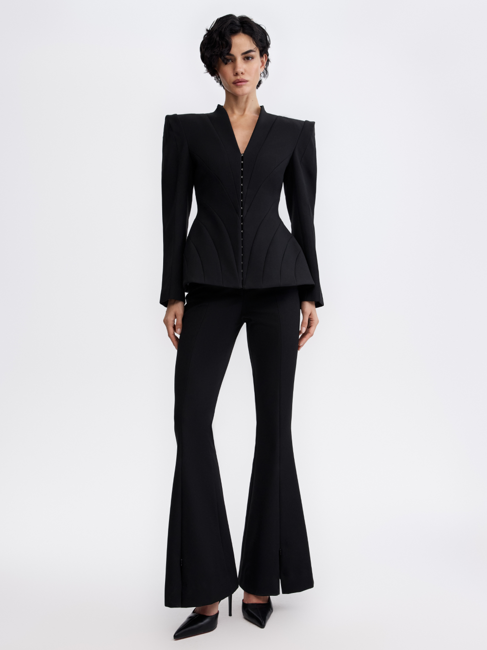 PRAS hook-front jacket, front, full length