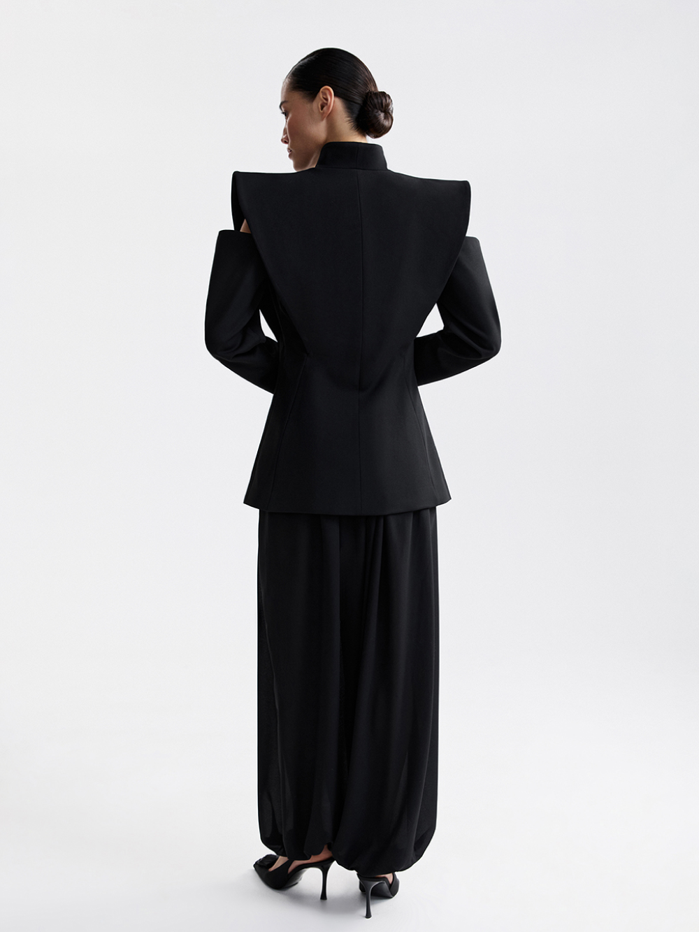 Black jacket detail, silk-blend lining
