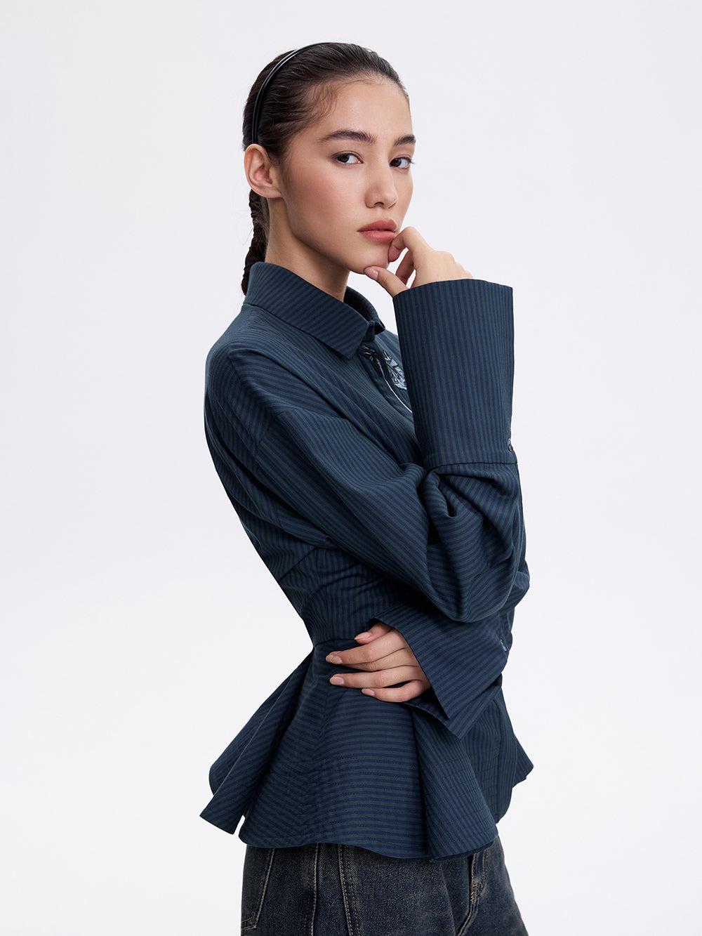 PRAS rose peplum shirt, profile with sleeve cuff