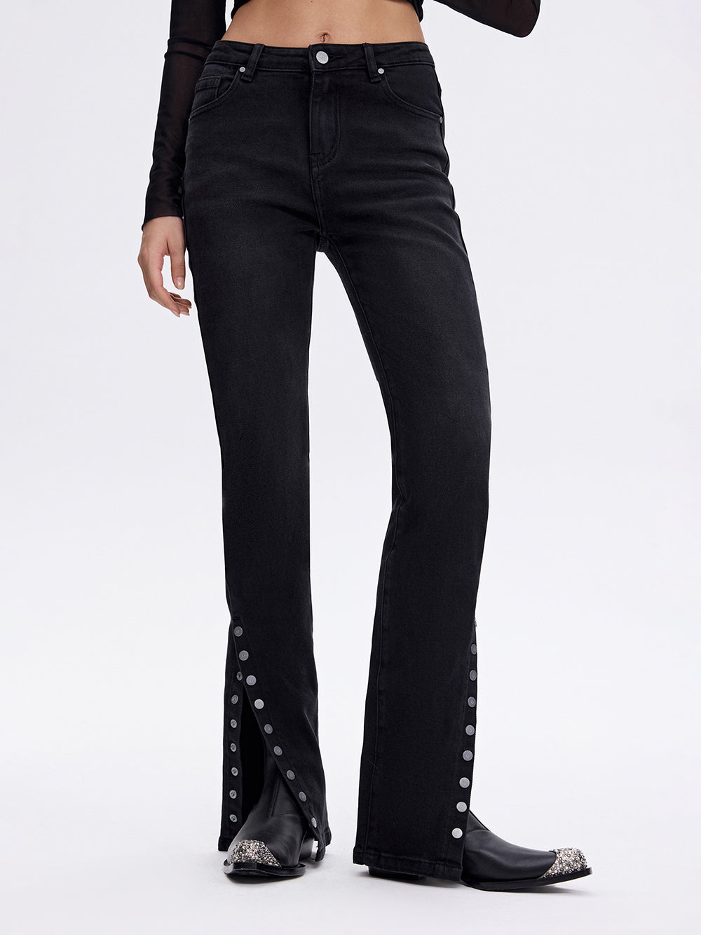 Snap-Slit Skinny Jeans — Black