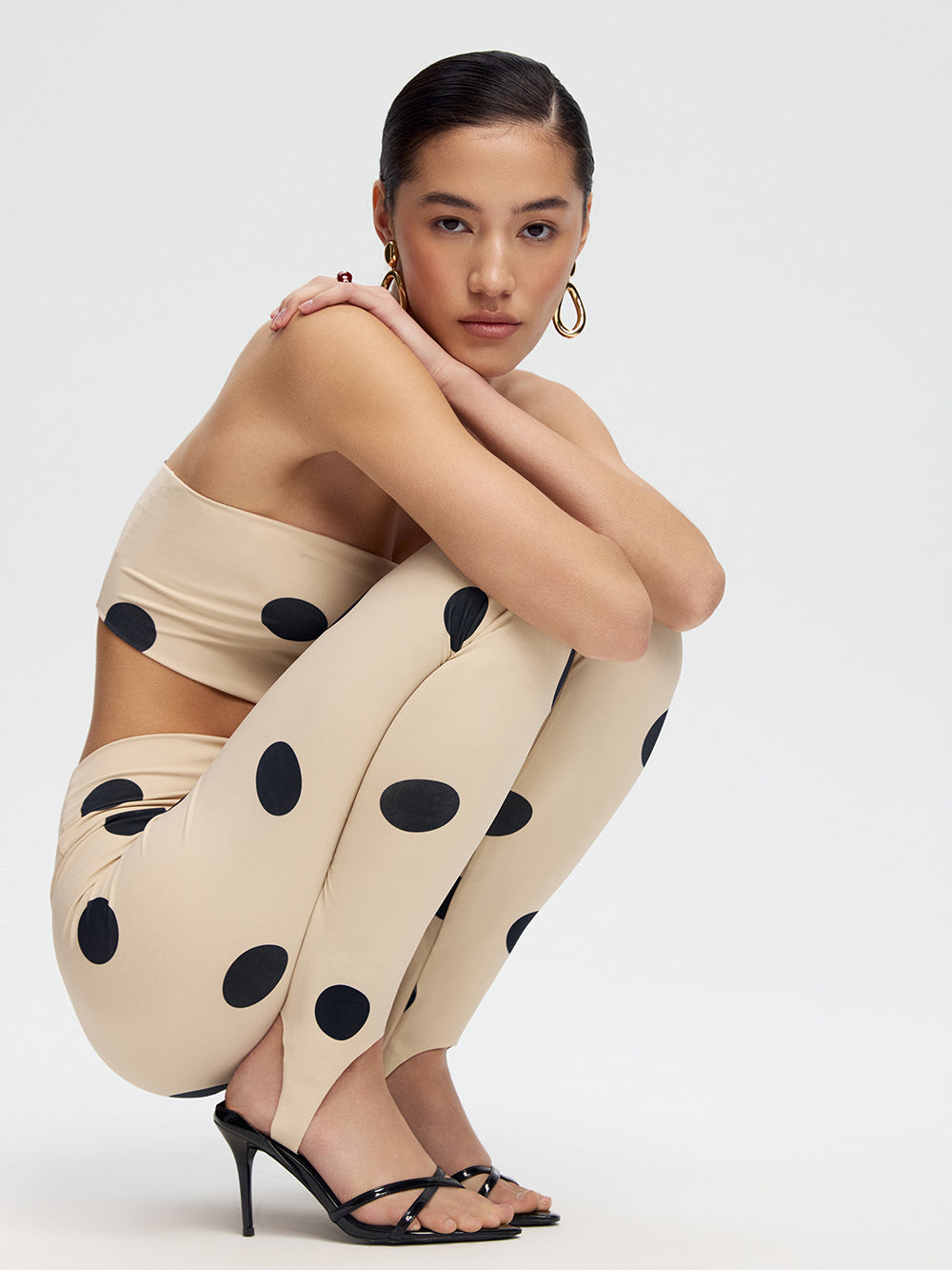 Polka dot leggings