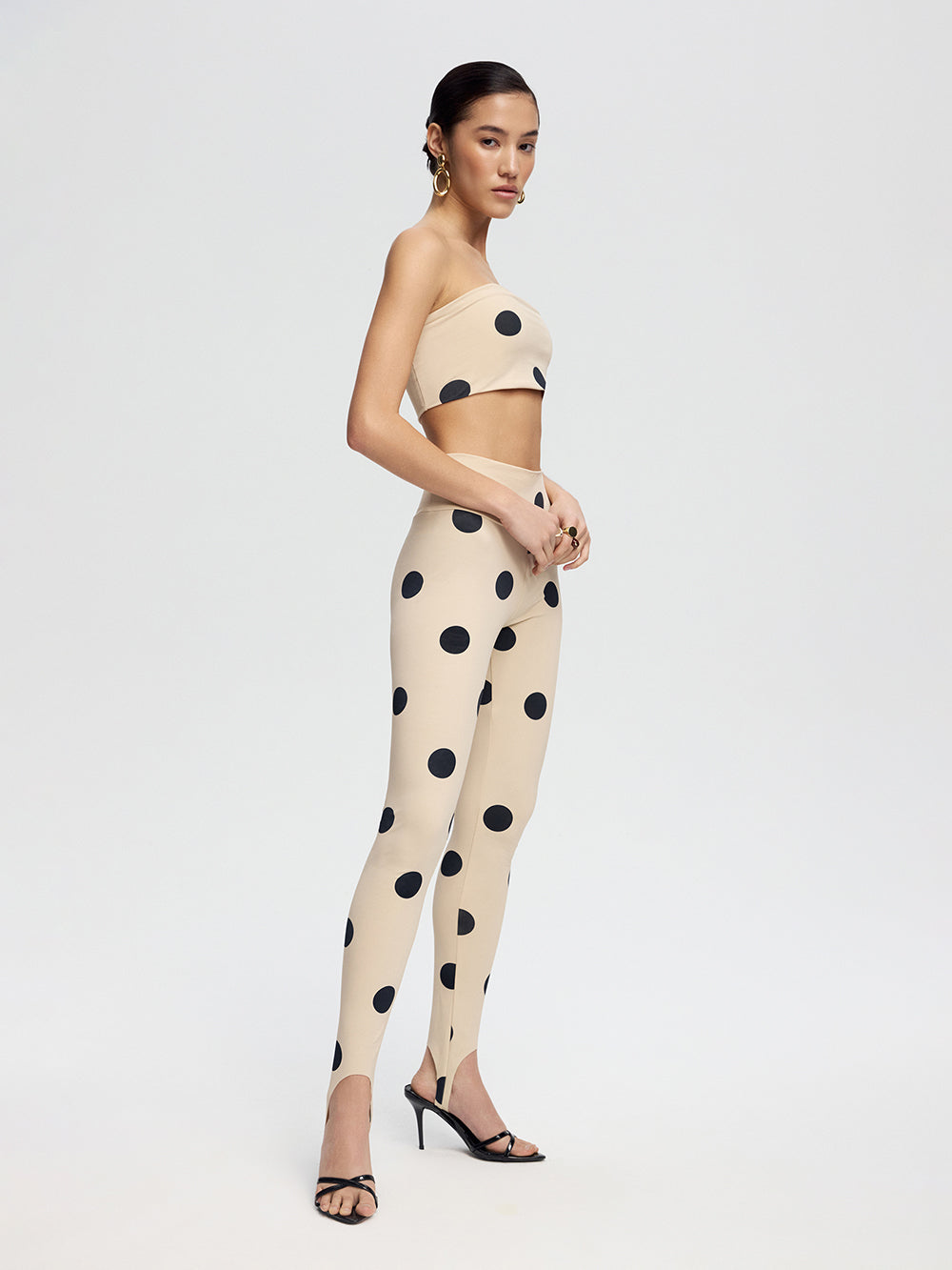 Polka dot leggings