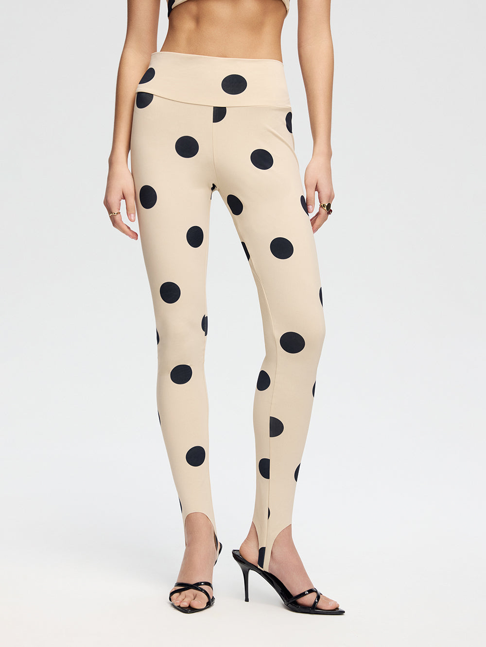 Polka dot leggings