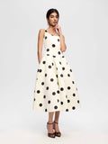 Dress with a full skirt