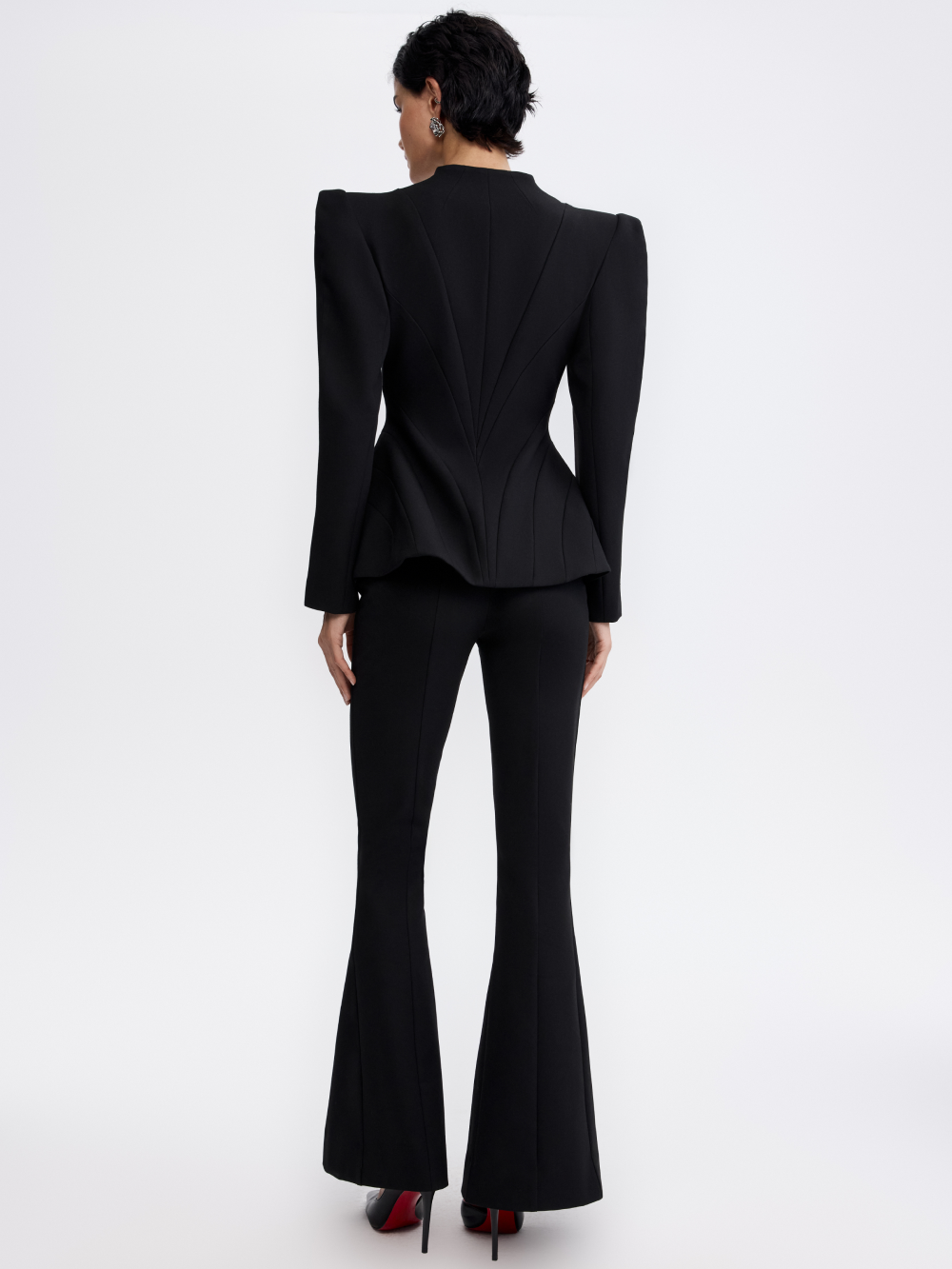 PRAS hook-front jacket, back, full length