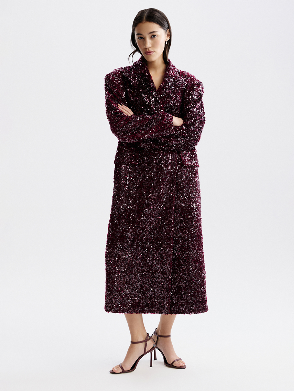 Пальто с пайетками